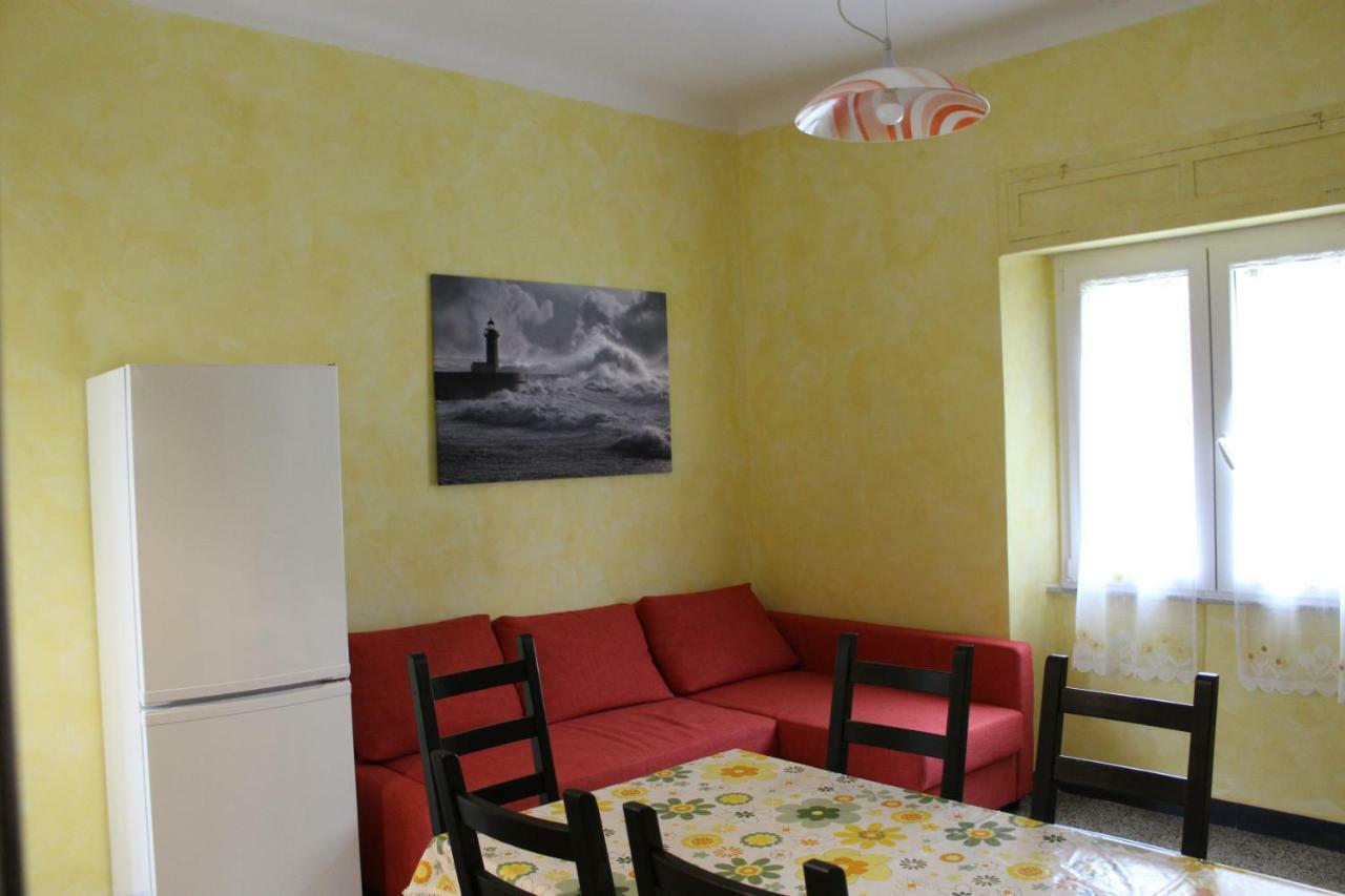 Appartamento 50Mt Dal Mare E Dalla Stazione Deiva Marina Exteriör bild